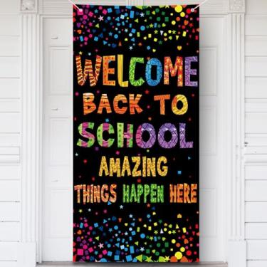 Imagem de Welcome Back to School Door Banner Deocrations - Corlorful Amazing Things Happen Here Capa de porta de placa grande para jardim de infância Elemantry pré-escola ensino médio decoração de sala de aula