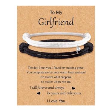 Imagem de Colares de casal combinando sol e lua para ele e ela, colar I Love You, 100 idiomas para marido, esposa, casais e melhores amigos, presentes de Natal masculinos, Medium, Latão, Sem Pedra Preciosa