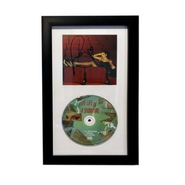 Imagem de Taylor_Swift Signed the Life of a Showgirl #4 CD Autografado Capa de exibição emoldurada 16,5 x 12