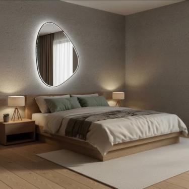 Imagem de Espelho Orgânico com led branco 50/60cm!