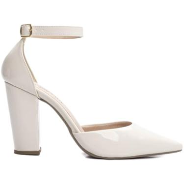 Imagem de SAPATO SCARPIN FEMININO TORRICELLA VERNIZ OFF WHITE FIVELA DE AJUSTE NA COR DOURADO, NÚMERO 34