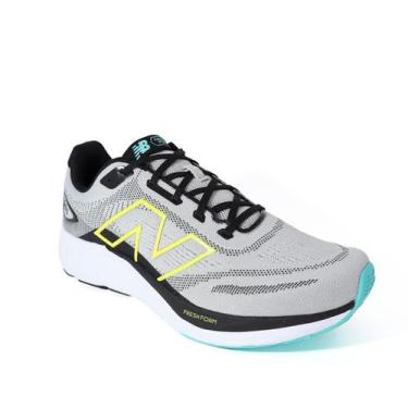 Imagem de Tenis New Balance Fresh Foam Masculino M680V8, 41, Cinza, Preto