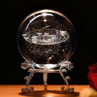 Imagem de IFOLAINA Bola de cristal do sistema solar 3D, esfera de vidro gravada a laser de 60 mm, decoração de casa com suporte, sistema solar, planeta, modelo, decoração, espaço, universo, presentes para