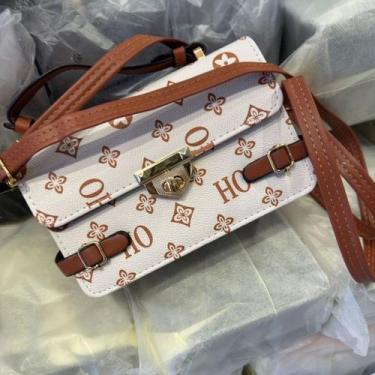 Imagem de Bolsa De Couro Feminina Com Design De Grife Luxo Celular Pequena Fecho