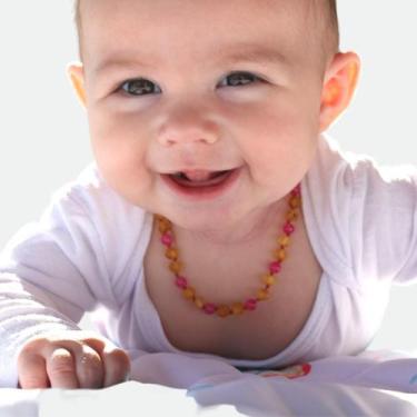 Imagem de Colar de Âmbar Báltico Mel Não Polido com Ágata Rosa Polida para Bebê 