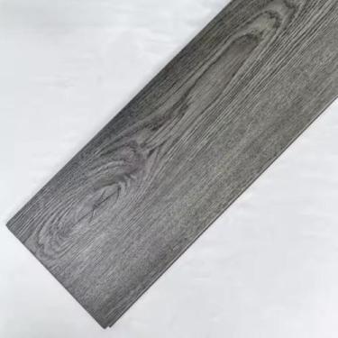 Imagem de Piso Vinilico Auto Adesivo 5m² Amadeirado Cinza Premium - Colaí Adesiv