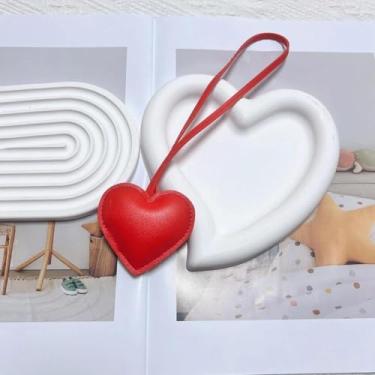 Imagem de 1 chaveiro feminino pingente de poliuretano em forma de coração, chaveiro fofo pingente bolsa de mão mochila acessórios (vermelho ou preto), Vermelho, tamanho �nico