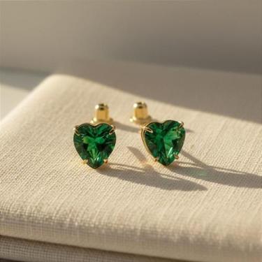 Imagem de Brinco de Ouro 18k com Ponto de Luz em Coração Verde Esmeralda de 6mm 
