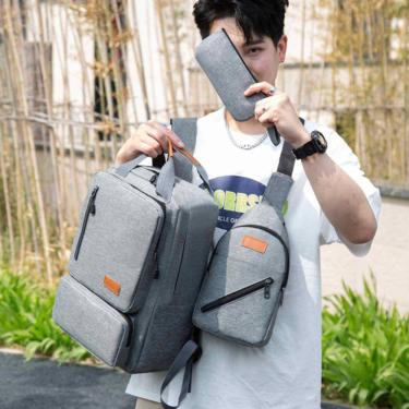 Imagem de Kit Mochila Academy Com Pochete E Necessaire