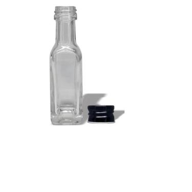 Imagem de 50 Mini Garrafinhas De Vidro 20 ml Quadrada com tampa Preta - não espe