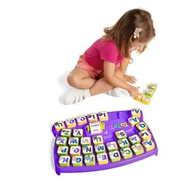 Imagem de Tateti Monta Palavras, Brinquedo Educativo com 35 Peças, Mesa Alfabeto para Crianças 3+ Anos, Roxo