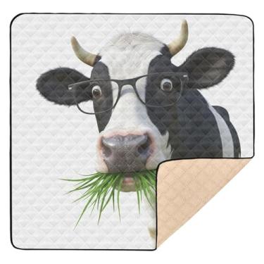 Imagem de Qilmy Tapete de bebê com desenho de vaca 127 x 127 cm, macio à prova d'água, tapete de engatinhar para bebês e crianças, tapete antiderrapante lavável para cercadinho