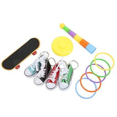 Imagem de Cuofyunl brinquedos de mastigar pássaros, treinamento de inteligência, sapatos de lona, ​​anéis, gaiola de pássaros, conjunto de brinquedos para papagaios, calopsita