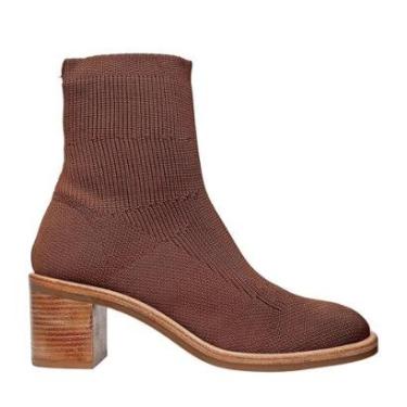 Imagem de Bota Feminina Carrano Cano Baixo Knit Marrom Tam - 626008-Feminino