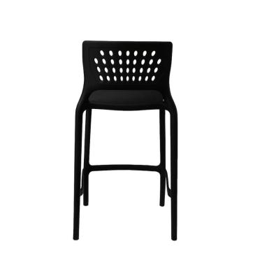 Imagem de Banqueta Alta para Bancada e Cozinha Preta Empilhável Marte em Polipropileno