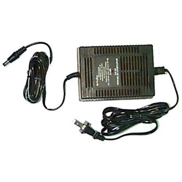 Imagem de Eliminador de pilhas 1.500 mA - AC bivolt / DC 12 V - OPUS