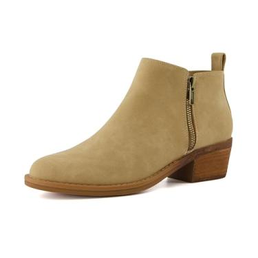 Imagem de CUSHIONAIRE Bota de cano curto feminina Taco – Conforto de espuma viscoelástica, zíper lateral, camurça vegana, botas de cano curto casuais para mulheres, larguras disponíveis, Camurça vegana bege, 36