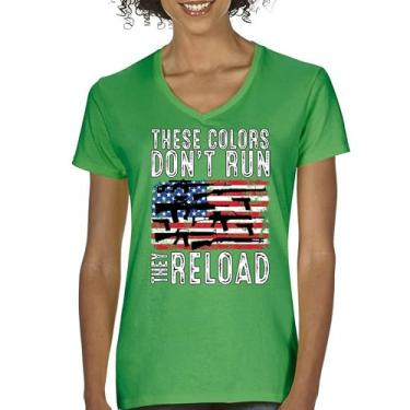 Imagem de Camiseta feminina gola V These Colors Don't Run They Reload 2nd Amendment 2A Second Right American Flag Don't Tread on Me, Verde, M