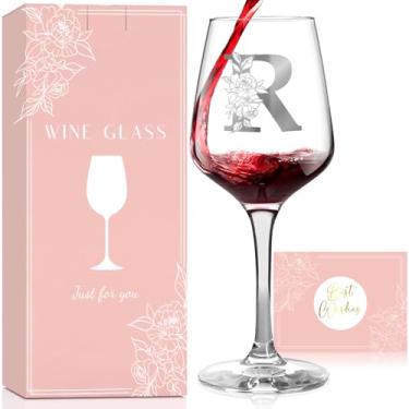 Imagem de Presentes de taça de vinho personalizados para mulheres, taça de vinho A-Z com monograma, presentes personalizados para mulheres, aniversário, dia das mães, presente de Natal para mãe, esposa, amigos
