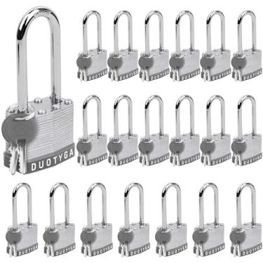 Imagem de DuoTyga Cadeado laminado com chave, fechaduras semelhantes com chave, 45 mm de largura, cadeados resistentes de manilha longa para portões, armário de academia, caixa de ferramentas, estojo, galpões e