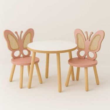 Imagem de Mesa infantil com 2 cadeiras modelo borboleta em MDF e talagarça