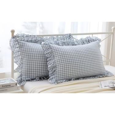 Imagem de Fronhas de travesseiro xadrez azul e branco com babados, fronhas xadrez tamanho queen guingão, capas de almofada de algodão lavado, casa de cama/sofá (50 x 76 cm, azul poeira/xadrez branco), pacote