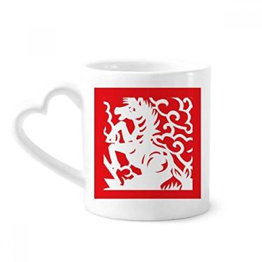 Imagem de Caneca de café cerâmica com cavalo de corte de papel com o zodíaco da China copo de coração de vidro