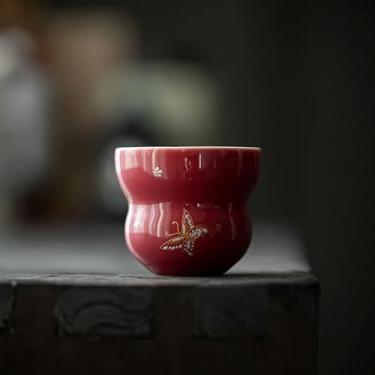 Imagem de Xícara de chá de cuia dourada e prata misturada borboleta de dança xícara mestre de cerâmica kungfu chinês em forma de cuia