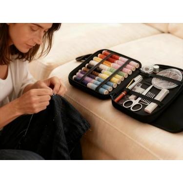 Imagem de Kit de costura de 86 peças com estojo preto - Conjunto completo de agulhas e linhas para iniciantes, adultos, inclui tesoura, fita métrica, passador para casa, viagens e reparos de emergência