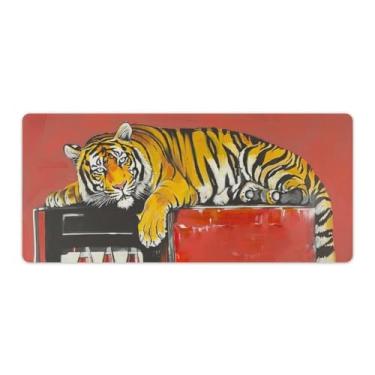Imagem de PailailaiNest Tapete de rato grande tigre tapete de rato engraçado retro animal vermelho tapete de rato tapete de mesa para teclado computador pad para jogos casa escritório suprimentos 40 x 90 cm