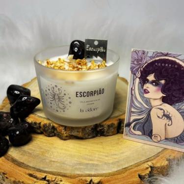 Imagem de Vela Aromática de cera vegetal com Cristal do signo de Escorpião premium perfumada - La Odore