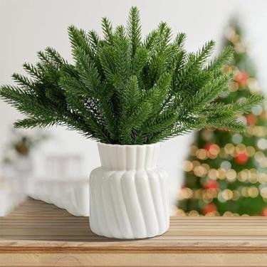 Imagem de 10 peças de galhos de agulha de pinheiro de Natal plantas falsas enfeites de árvore de Natal decorações DIY caixa de presente para casa buquê acessórios