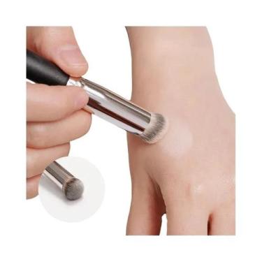 Imagem de Pincel De Maquiagem Premium Kabuki 270 Para Base, Corretivo, Contorno 