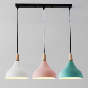 Imagem de Lustre moderno de metal colorido com 3 lâmpadas e soquete E26 para iluminação de interiores, ideal para ilha de cozinha, sala de jantar e quarto. Perfeito para iluminação pendente linear em