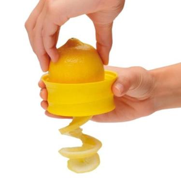 Imagem de Espiralizador de Limão Corte Espiral Decorativo Inox Chef'n