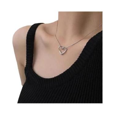 Imagem de Colar Feminino De Prata Com Coração Duplo Vazado E Corrente De Clavícu