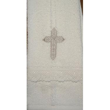 Imagem de Toalha de batismo para bebês Integrity Designs com bordado cruzado e renda