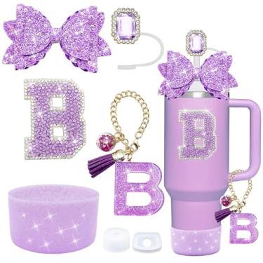 Imagem de Conjunto de acessórios de copo Stanley roxo de 7 peças, decorações de iniciais para Stanley Cup 850.5 g 1,134 g, inclui cobertura de canudo de joia, tampa à prova de derramamento, pingente de alça