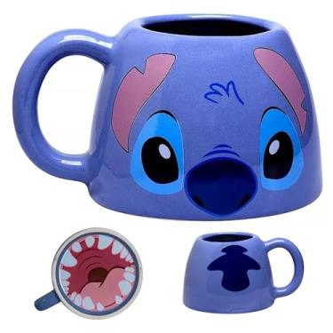 Imagem de Zona Criativa – Caneca Ornamento Stitch 450ml em Cerâmica | Design Disney | Caneca Criativa e Colecionável para Presente