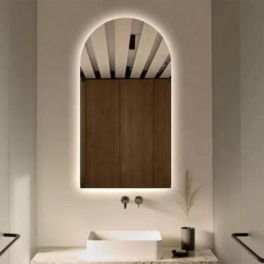 Imagem de Espelho Orgânico Decorativo Lapidado com LED 90x60 cm E13 para Sala, Q