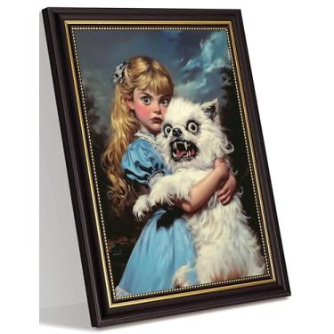 Imagem de Arte de parede emoldurada de terror surreal assustador de Halloween menina de terror peculiar segurando cachorro feio pintura gótica vitoriana decoração de parede pôster impresso arte para corredor