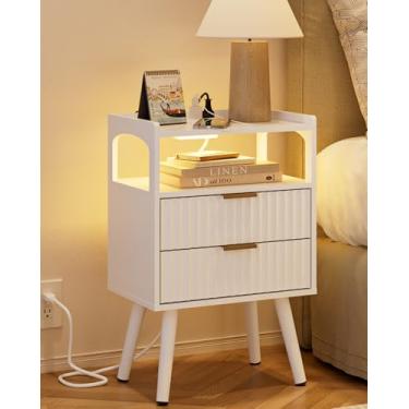 Imagem de AEPOALUA Mesa de cabeceira com estação de carregamento e luz LED, mesa de cabeceira moderna com 2 gavetas de armazenamento e prateleira de madeira aberta, mesa de canto com pernas de madeira maciça