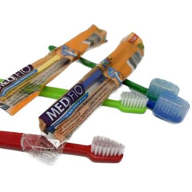 Imagem de 50 Escova dental infantil macia com protetor de cerdas - Medfio