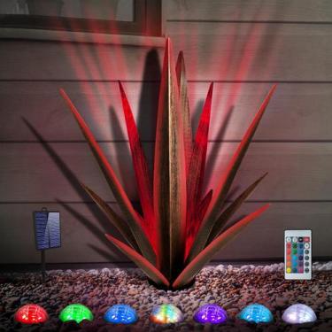 Imagem de Grande escultura rústica de agave de metal KODIBO com luz solar