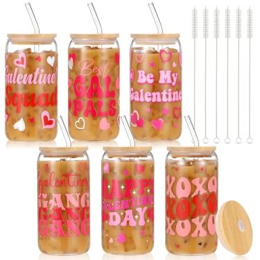 Imagem de Willinglong 6 peças de copos de vidro Galentines de 473 ml corações com tampas e canudos, copos de smoothie de café gelado reutilizáveis Galentines para dar de presente de aniversário e dia dos