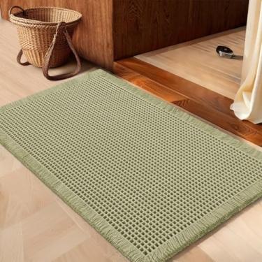 Imagem de IM HOME Tapete de banheiro waffle verde 91 cm x 61 cm, tapetes modernos de tecido boêmio, tapetes de banheiro antiderrapantes absorventes, tapetes de banho macios laváveis com borlas para quarto