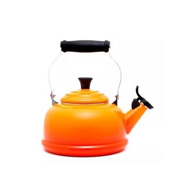 Imagem de CHALEIRA LE CREUSET TRADICIONAL 1,6L COM APITO EM AÇO ESMALTADO LARANJA 40104020900000
