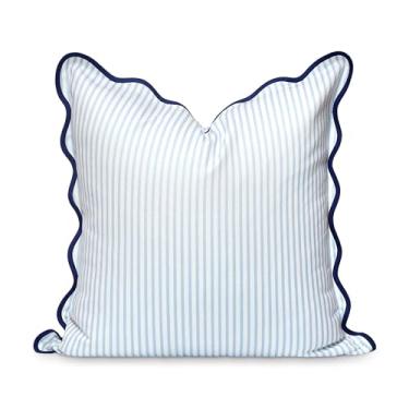 Imagem de Hofdeco Premium Capa de almofada recortada para pátio costeiro, ambientes internos e externos, 50,8 cm x 50,8 cm, repelente de água para quintal, sofá, listras com estampa azul bebê