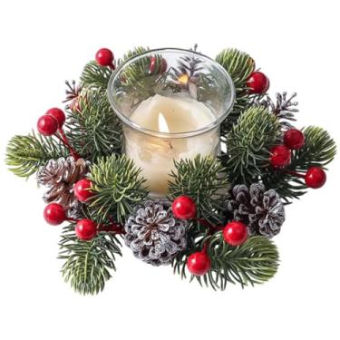 Imagem de Anéis de vela de Natal, grinaldas, bagas vermelhas artificiais, pinhas de pinheiro, agulha, guirlanda, guirlanda, anel de vela para decoração de mesa de centro de mesa