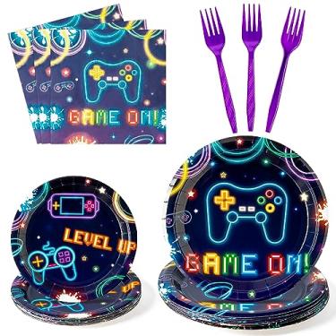 Imagem de G1ngtar 96 peças de pratos de festa de videogame, suprimentos de neon para jogos, decorações de mesa que brilham no escuro, pratos de papel descartáveis, guardanapos e garfos para crianças, aniversário, serve 24 convidados
